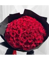 Rose Ramo Buchon Handtied