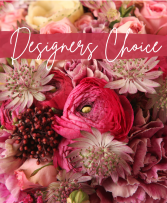 Rose Reverie Designers Choice Flower Arrangement