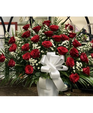 Rose Traditional Basket Tradition Basket