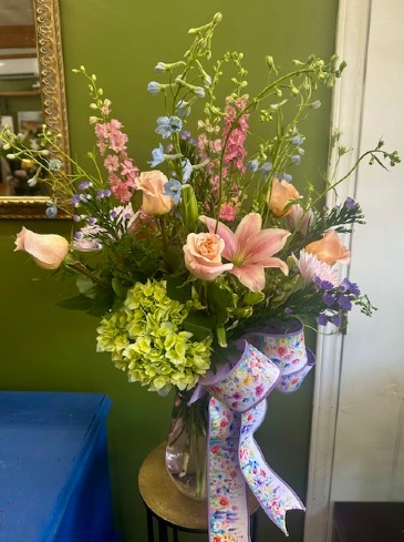 Roselily pink arrangement Mother's Day Bouquet/limited time in Angier, NC | JABEZ FLORISTRY Roselily pink arrangement Mother's Day Bouquet/limited time in Angier, NC | JABEZ FLORISTRY