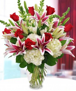 WOW Me Bouquet  in Magnolia, TX | ANTIQUE ROSE FLORIST