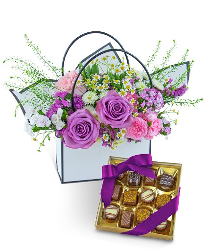 Roses and Chocolate Blooming Tote Ensemble Flower Arrangement