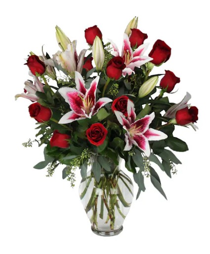 Roses and Lily Bouquet 