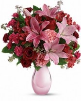 Roses and Pearls fresh arrangement