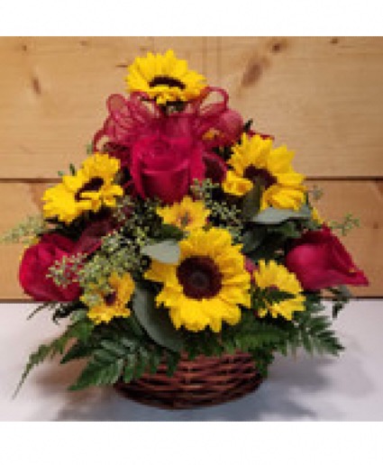 Roses and sunflowers basket Fresh flowers