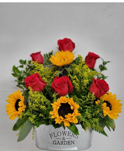 Roses and sunflowers garden Any occasion 