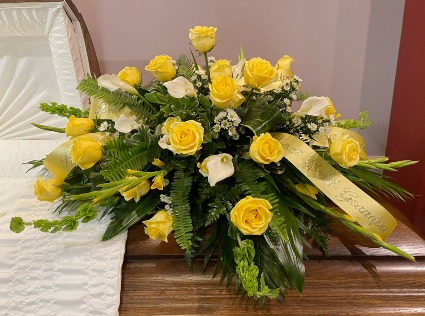 Roses & Calla Lilies Casket Spray FD-25