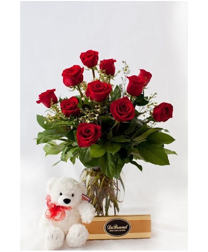 Roses Candy and Bear Valentines Day