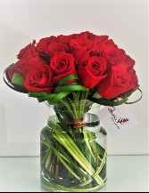 Roses Everyday Gift. VD24-120 Roses bouquet in glass container