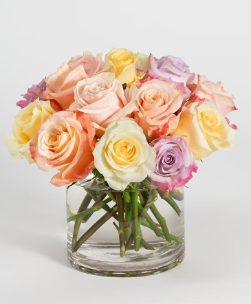 Roses Galore Bouquet in Wilmington, DE | EVERLASTING BEAUTY FLORAL DESIGNS Roses Galore Bouquet in Wilmington, DE | EVERLASTING BEAUTY FLORAL DESIGNS