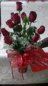 ROSES ...Hugs N Kisses Vase of Roses