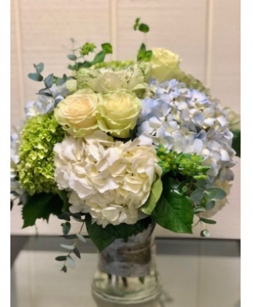 Roses & Hydrangeas  Clear gathering vase  in Quincy, MA | Quincy Flowers