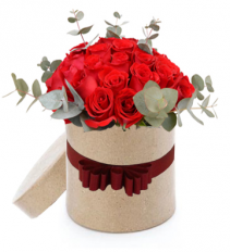 Roses in a Round Gift Box 