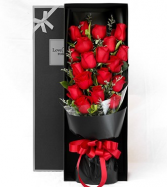 Roses in gift box  