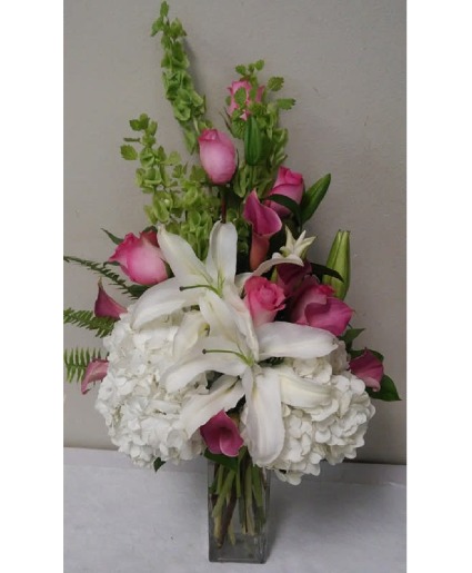 Roses, Lilies and Hydrangea 