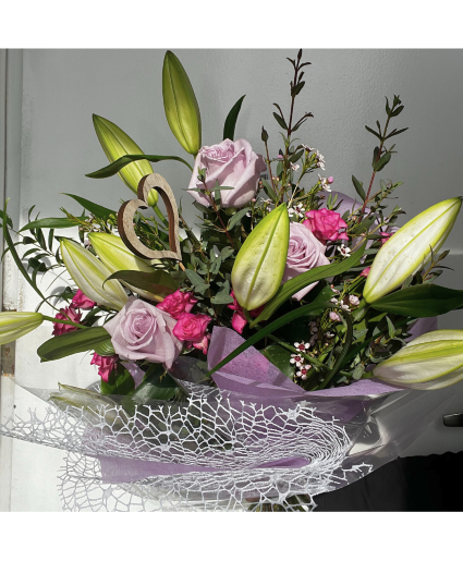 Roses & Lilies Bouquet - Lavender & Whites  