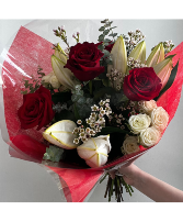 Roses & Lilies Bouquet - Reds & Whites 