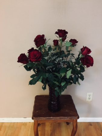 dz roses  color of week  r purple, peach, red pick dozen roses pick up onlypick up