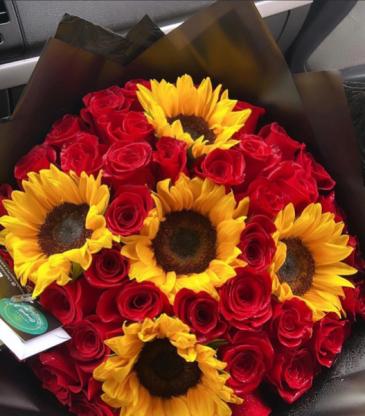 Roses + Sunflowers = Love   in Ozone Park, NY | Heavenly Florist