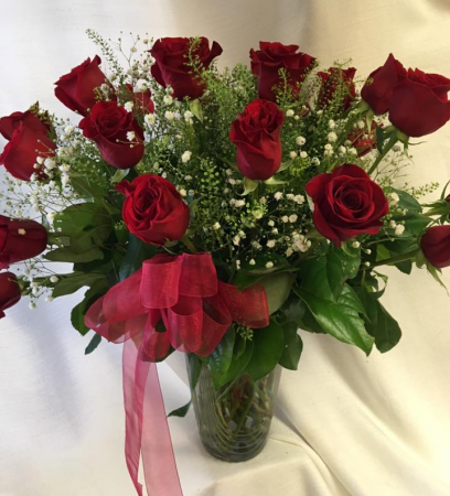 18 roses Valentines Special 2019