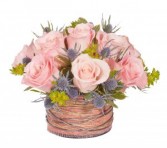 ROSEY'S CHOICE Floral  Arrangment