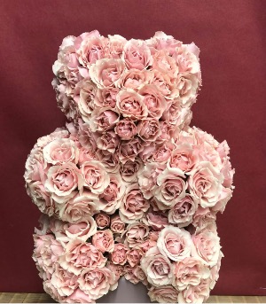 Rosie Bear Pink Special character rose arrangement