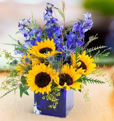 Royal Sun Flower Arrangement in Monument, CO | Enchanted Florist