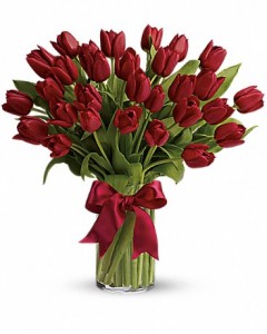 Ruby Red Tulips vase 