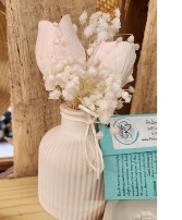 Ruby & Rio Dry Flower Vase wit Flowers gifts