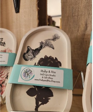 Ruby & Rio Trinket Tray gift