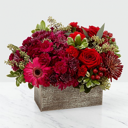 Rustic Berry Bouquet Fresh Centerpiece