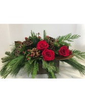 Rustic Christmas Rose Centerpiece – Evergreen Holi 
