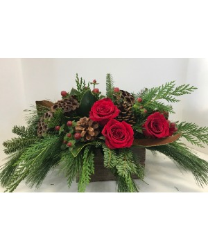Rustic Christmas Rose Centerpiece – Evergreen Holi 