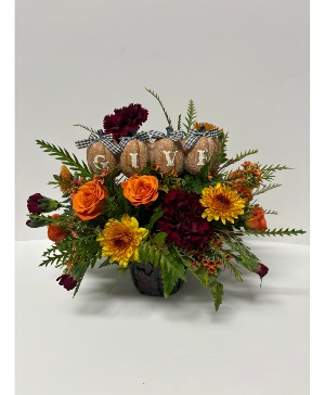 Rustic Giving Thanksgiving Arrangement