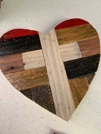 Rustic Heart w/Cross Home Decor