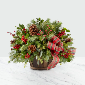 Rustic Holiday Wooden Basket Bouquet