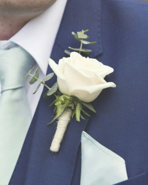 RUSTIC MINIMALISM Prom Boutonniere in Biloxi, MS | Rose's Florist RUSTIC MINIMALISM Prom Boutonniere in Biloxi, MS | Rose's Florist