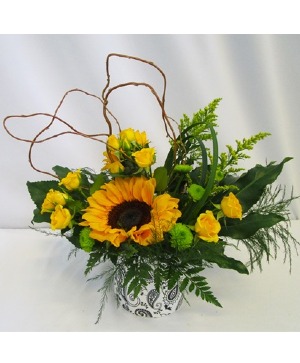 RUSTIC SUNSHINE FRESH FLOWER ARRANGEMENT