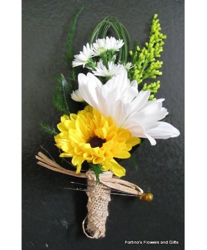 Rustic White & Yellow Daisie  Boutonniere