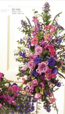 S17-4221 Purple Rose Mix Spray Easel