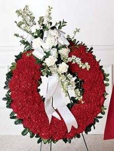 S28-3176 Red Carnation Round Wreath Easel