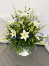 SA007 Floral arrangement 