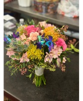 SALUTE PROM BOUQUET PROM
