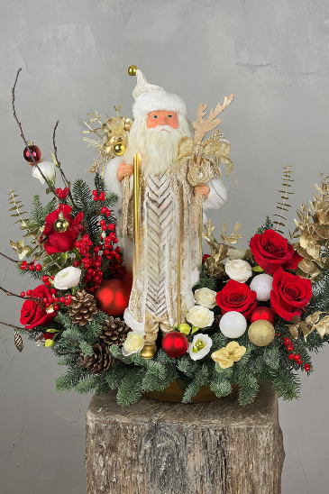 Santa’s Holiday Elegance  in Vacaville, CA | Vior Floral Art