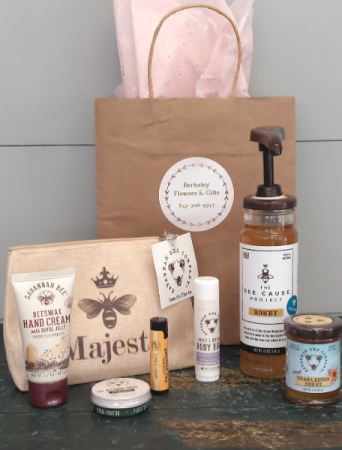 Savannah Bee Co. Gift Set