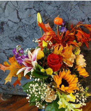 Say HAPPY THANKSGIVING '24 with Flowers by ROSE FL Floral filled vase