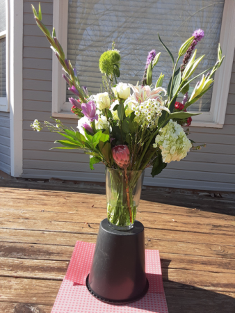 SAZAM!!!!!!! valentines upscale mix flowers