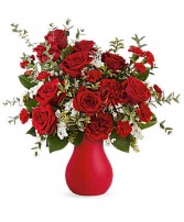 Scarlet Wishes Bouquet Vase