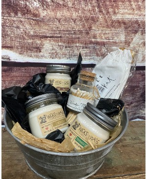 Scented Candle Gift Basket 