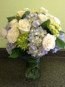 Sea Breeze Roses and Hydrangea Mix Vase Arrangement